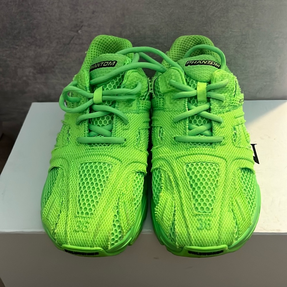 COPY - BALENCIAGA
Phantom mesh trainers